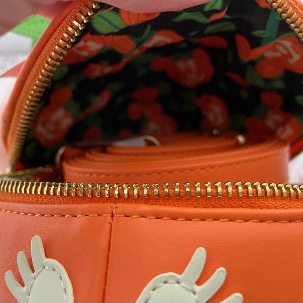 Disney Pumpkin Halloween Minnie Jack O Lantern Loungefly Crossbody Bag Purse - Picture 6 of 7